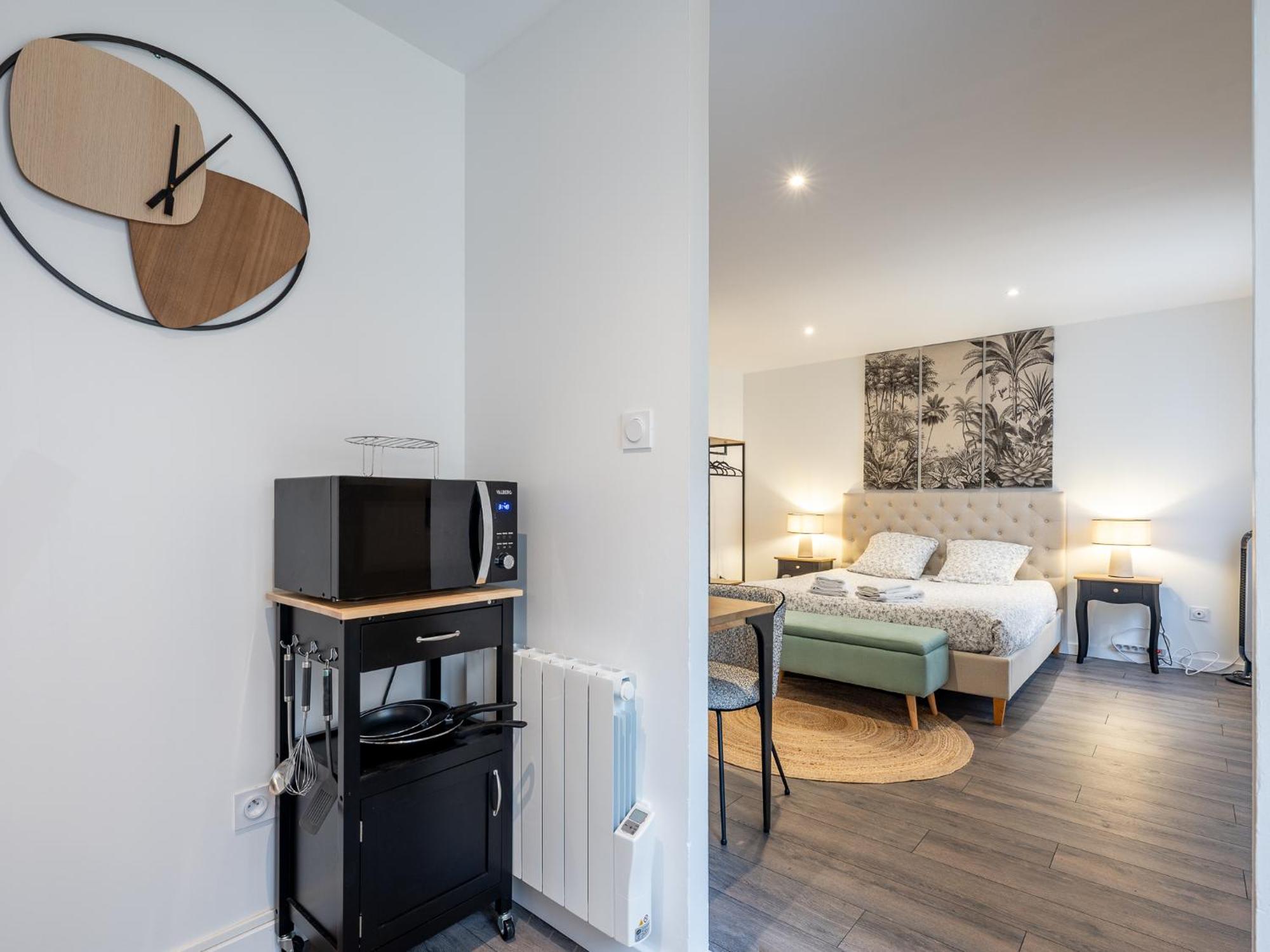 Apartament Secret Cache De Valmy Lyon Zewnętrze zdjęcie
